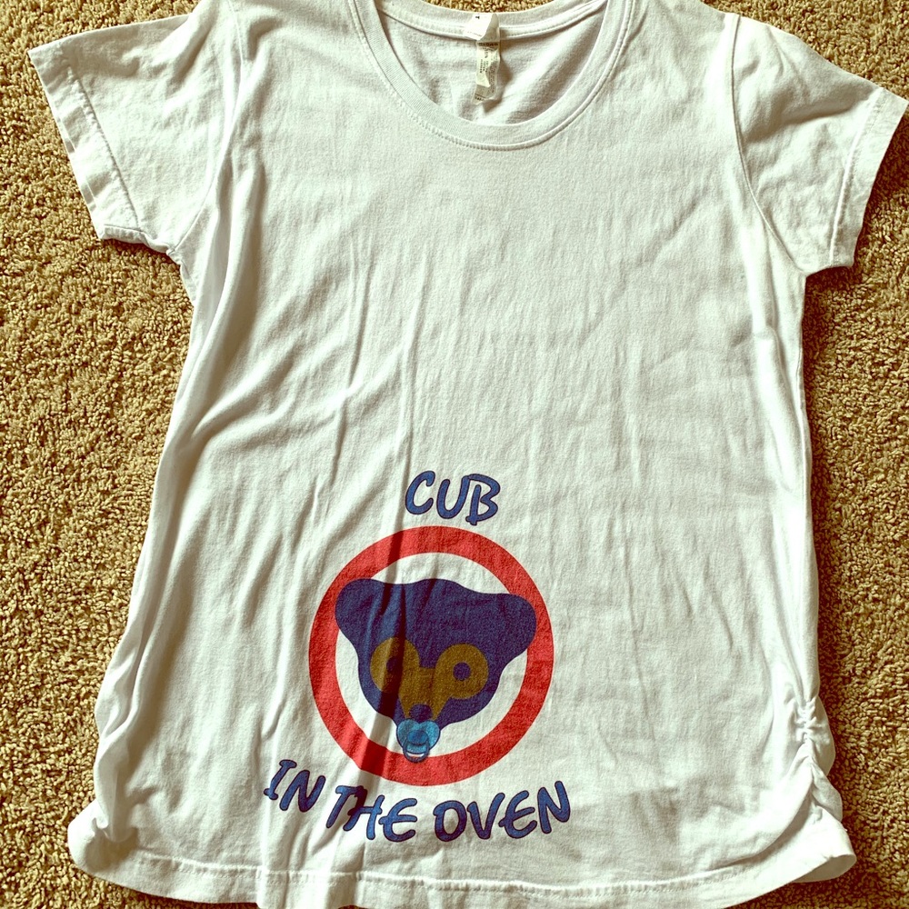 Maternity Cubs tee